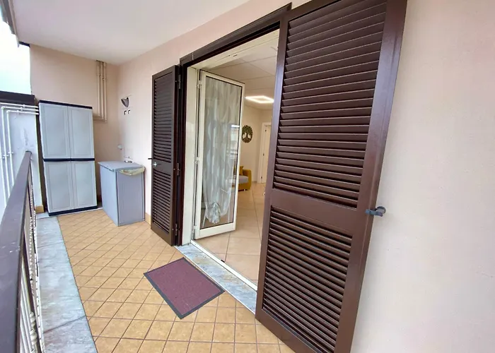 Appartamento Casa Crispino Mansarda N4 Per 3 Persone
